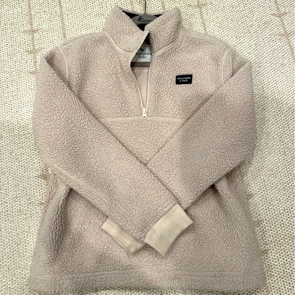 Abercrombie kids sweatshirts (Size 13/14)